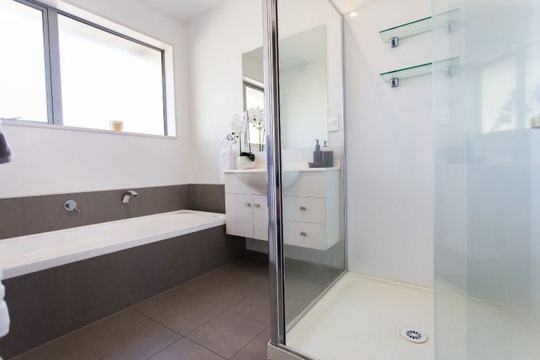 Photo of property in 105a Randolph Street, Woolston, Christchurch, 8062