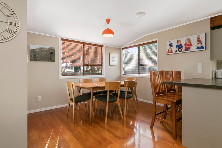 Photo of property in 14 Noel Street, Leamington, Cambridge, 3432