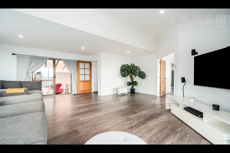 Photo of property in 1 Terrys Place, Kelson, Lower Hutt, 5010