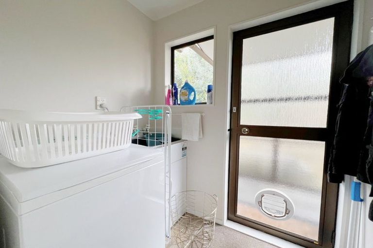 Photo of property in 4a Verel Street, Fairfield, Hamilton, 3214