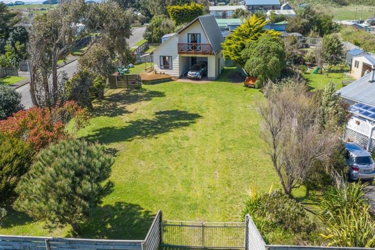 Photo of property in 7 Achilles Avenue, Waitarere Beach, Levin, 5510
