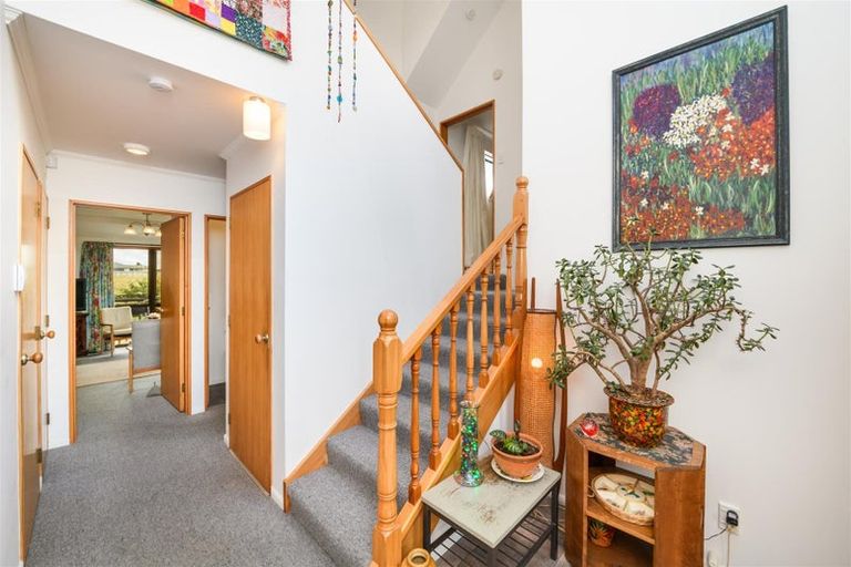 Photo of property in 14 Dunsinane Place, Marton, 4710