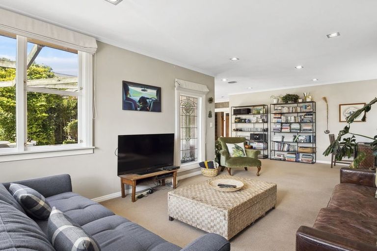 Photo of property in 63 Moana Crescent, Musselburgh, Dunedin, 9013