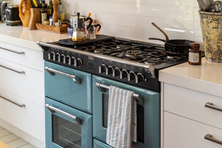 Photo of property in 5 Turnbull Road, Narrow Neck, Auckland, 0624