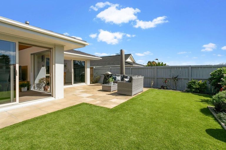 Photo of property in 6 Skilling Place, Farm Cove, Auckland, 2012