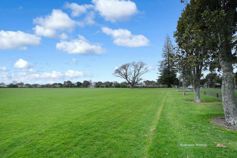 Photo of property in 8 Blumhardt Place, Avondale, Auckland, 1026