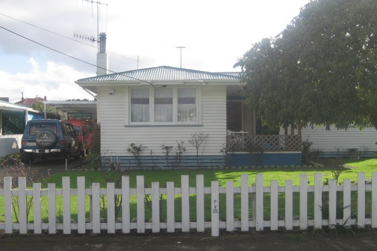 Photo of property in 2 Rata Place, Otangarei, Whangarei, 0112
