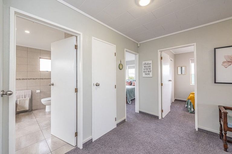 Photo of property in 28 Stafford Street, Springvale, Whanganui, 4501