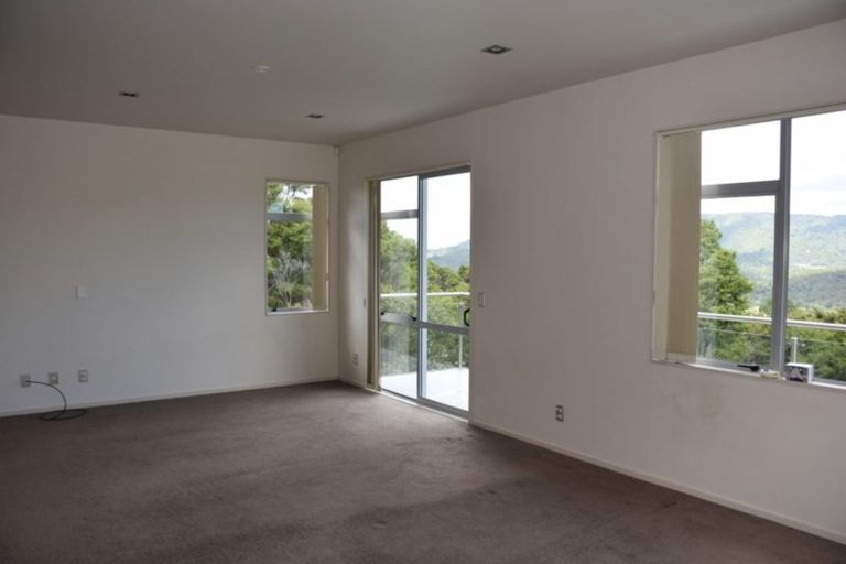 Photo of property in 37 Welsh Hills Road, Swanson, Auckland, 0614