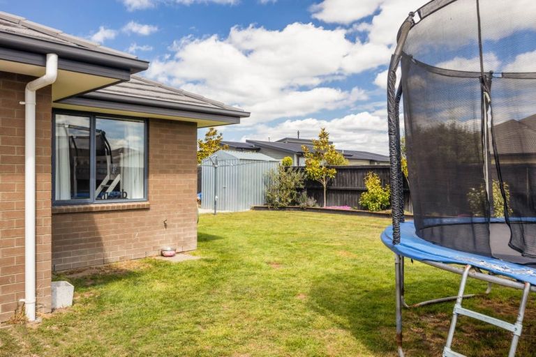 Photo of property in 51 Sutherland Drive, Kaiapoi, 7630