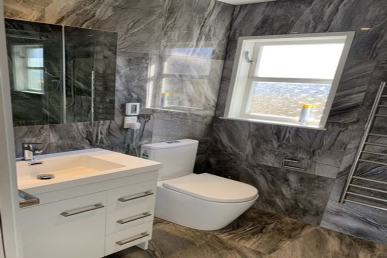 Photo of property in 51 Cargill Street, Papakura, 2110