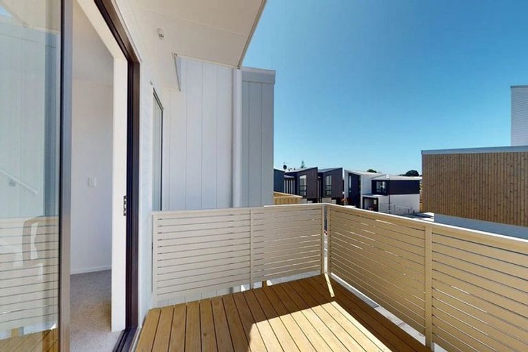 Photo of property in 25 Kamahi Place, Paraparaumu, 5032