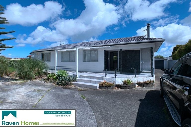 Photo of property in 385 Bucklands Beach Road, Bucklands Beach, Auckland, 2012