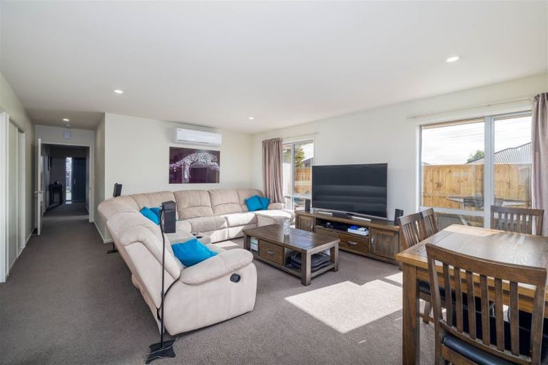 Photo of property in 46 Little Oaks Drive, Yaldhurst, Christchurch, 8042