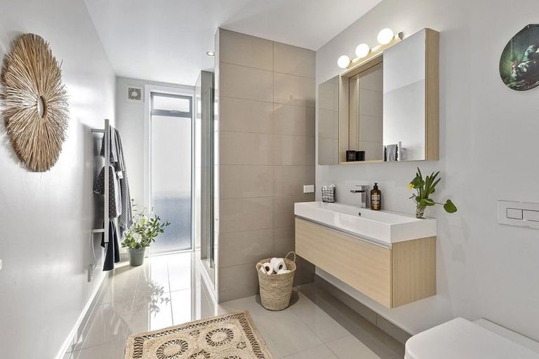 Photo of property in 85e Seatoun Heights Road, Seatoun, Wellington, 6022