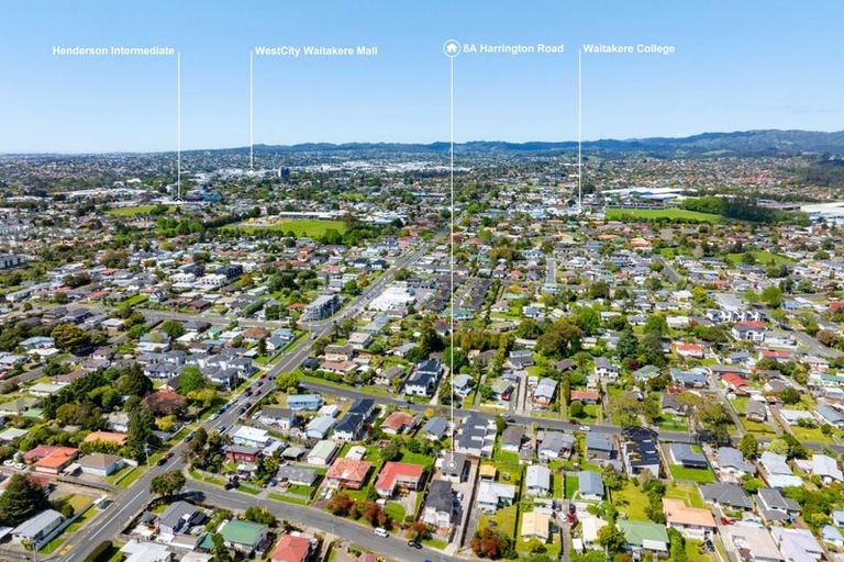Photo of property in 8a Harrington Road, Henderson, Auckland, 0610