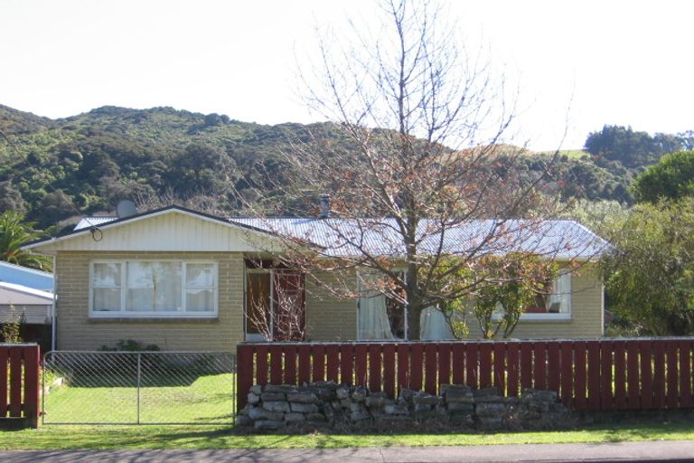Photo of property in 87 Watt Street, Featherston, 5710