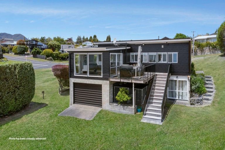 Photo of property in 51 Rainbow Drive, Rainbow Point, Taupo, 3330