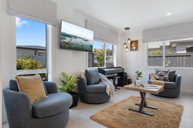 Photo of property in 14 Foley Grove, Pyes Pa, Tauranga, 3110