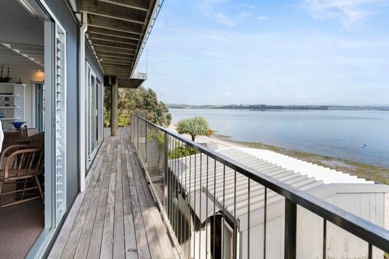 Photo of property in 109a Torkar Road, Clarks Beach, 2122