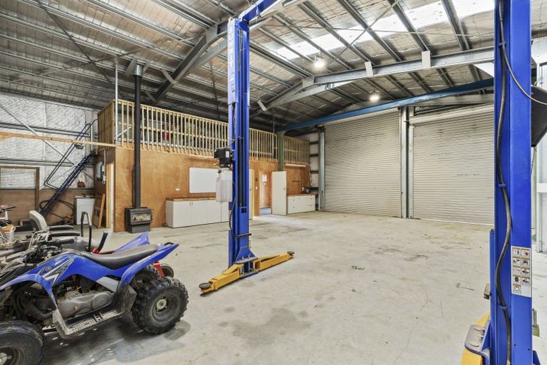 Photo of property in 1230 Egmont Road, Egmont Village, New Plymouth, 4372