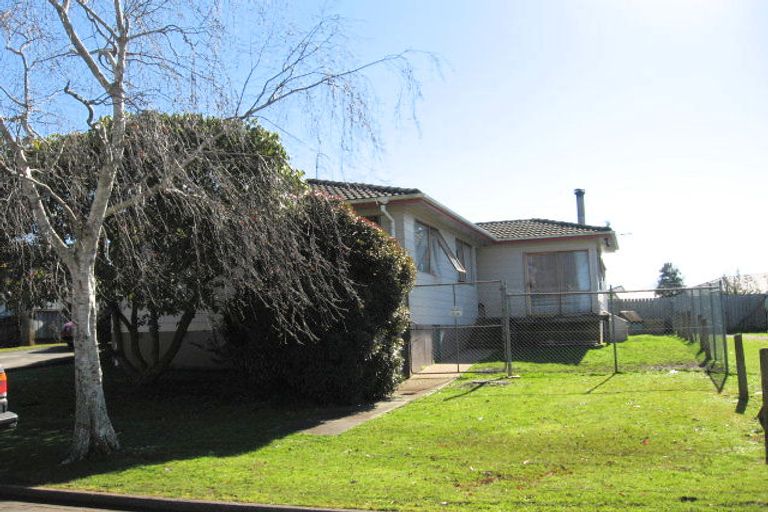 Photo of property in 12 Romilly Court, Papakura, 2110