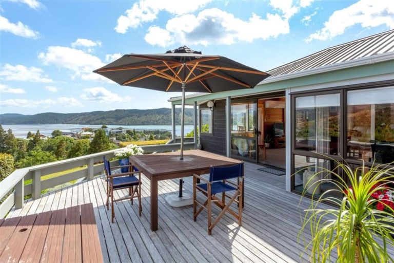 Photo of property in 136 Tirohanga Drive, Whangamata, 3620
