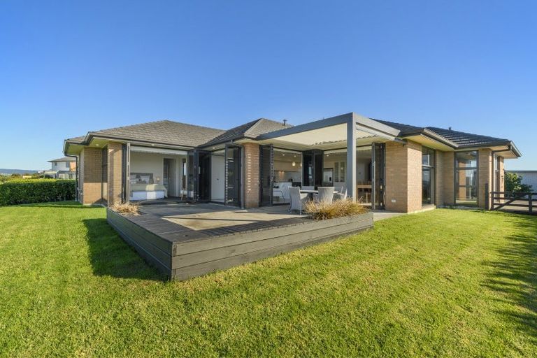 Photo of property in 38 Holyoake Terrace, Omokoroa, 3114