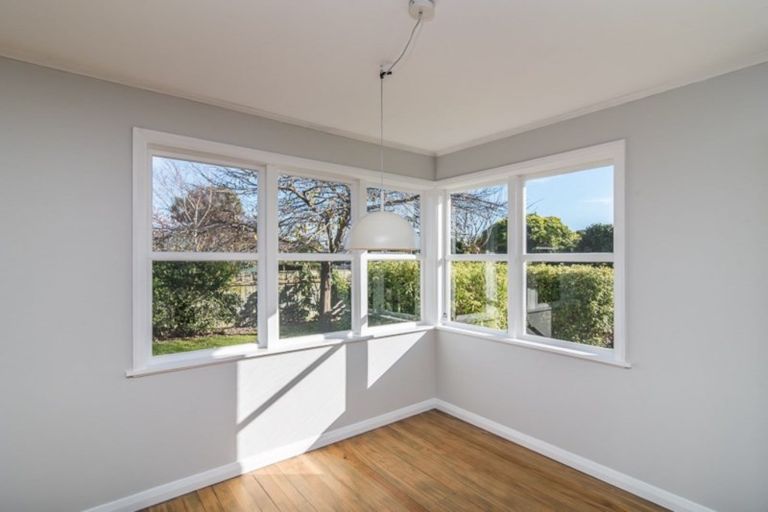 Photo of property in 3 Koromiko Road, Waikanae, 5036
