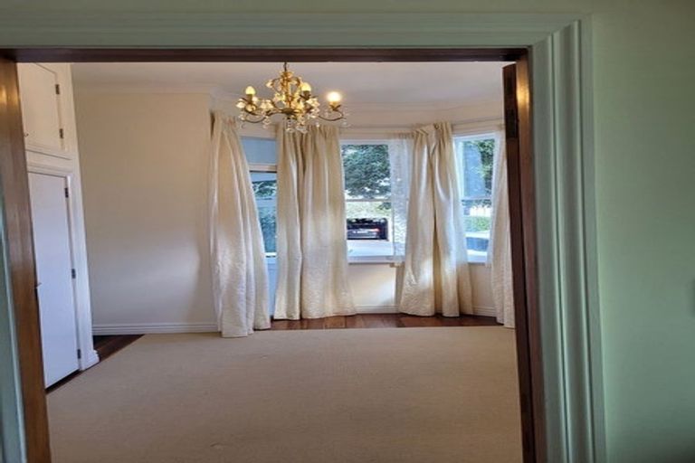 Photo of property in 8 Stirling Street, Berhampore, Wellington, 6023