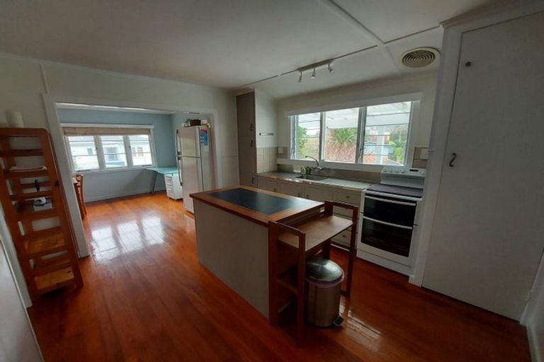 Photo of property in 15 Cartwright Road, Onerahi, Whangarei, 0110