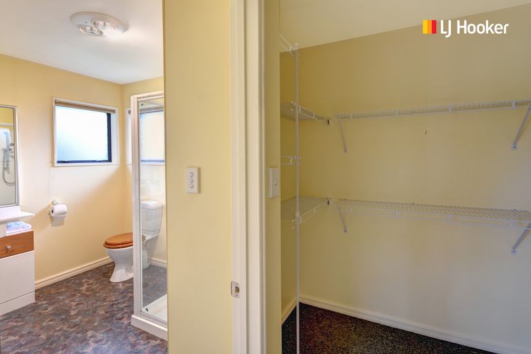 Photo of property in 18 Sunninghurst Drive, Fairfield, Dunedin, 9018