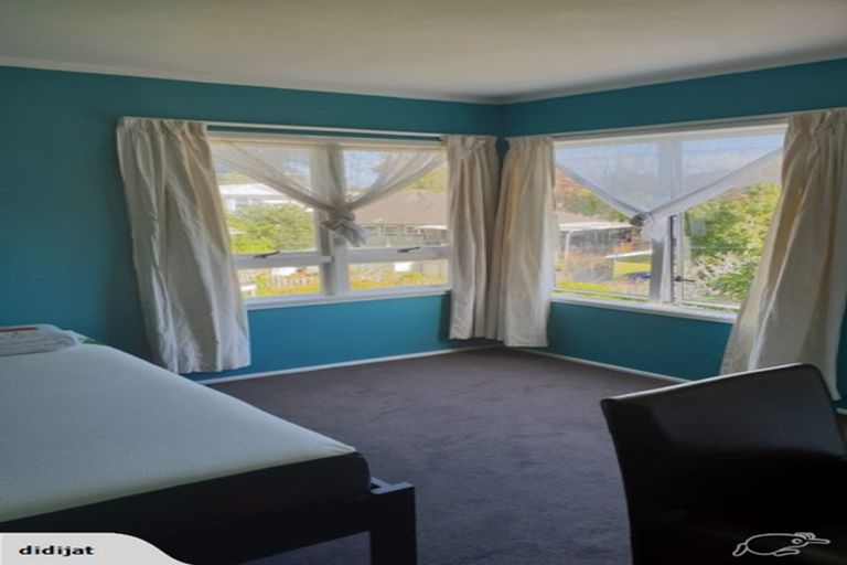 Photo of property in 2/17 College Road, Northcote, Auckland, 0627