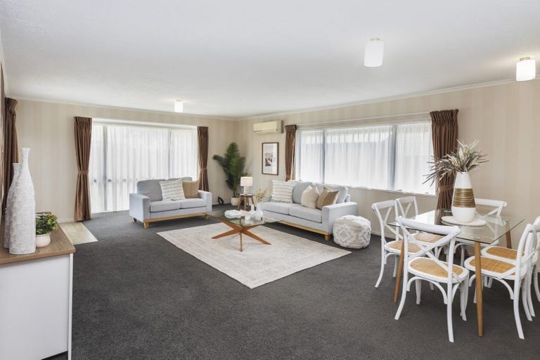 Photo of property in 1/5 Chokebore Place, Sockburn, Christchurch, 8042