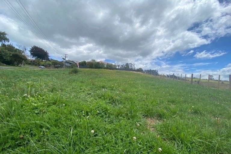 Photo of property in 10 Matipo Avenue, Pomare, Rotorua, 3015