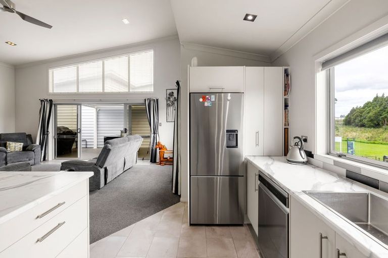 Photo of property in 25b Walsh Street, Forest Lake, Hamilton, 3200