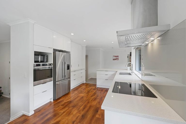 Photo of property in 1/19 Edendale Road, Somerville, Auckland, 2014