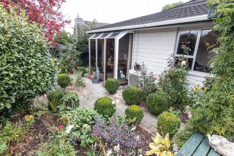 Photo of property in 1/315 Sawyers Arms Road, Bishopdale, Christchurch, 8053