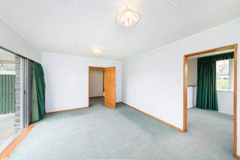 Photo of property in 2 Ajax Place, Highbury, Palmerston North, 4412