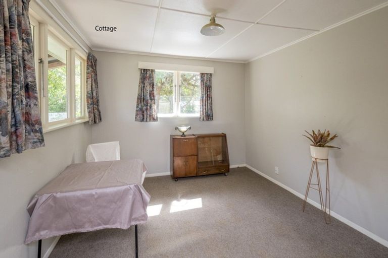 Photo of property in 91 Cd Farm Road, Levin, 5571