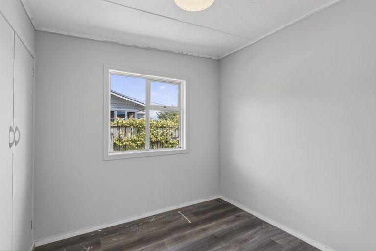 Photo of property in 5 Fernleigh Street, Ferndale, New Plymouth, 4310