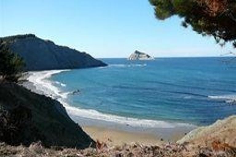 Photo of property in 399 Te Apiti Road, Waimarama, Havelock North, 4294