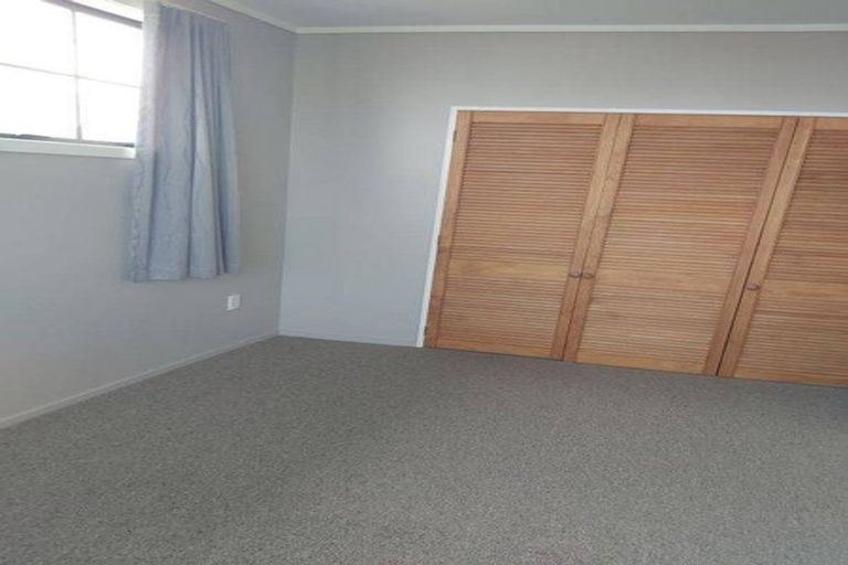 Photo of property in 129 Peel Street, Westport, 7825