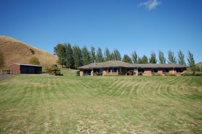 Photo of property in 30 Hitiri Road, Kinloch, Taupo, 3377