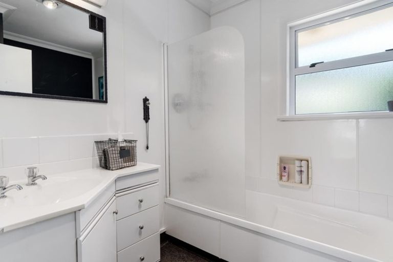 Photo of property in 185 Darraghs Road, Brookfield, Tauranga, 3110