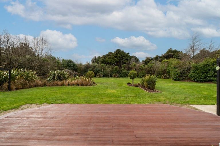 Photo of property in 40 Matua Grove, Otatara, Invercargill, 9879