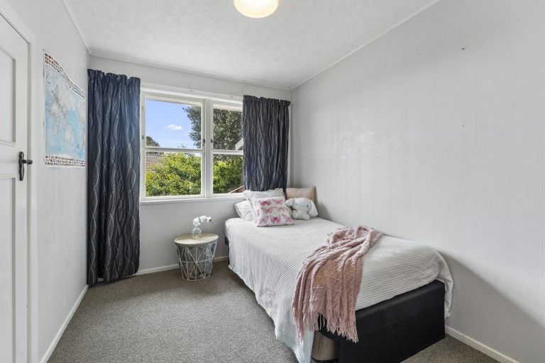Photo of property in 86 Ruapehu Street, Paraparaumu, 5032