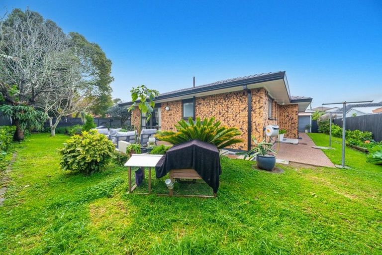 Photo of property in 18a Sunnyside Crescent, Papatoetoe, Auckland, 2025
