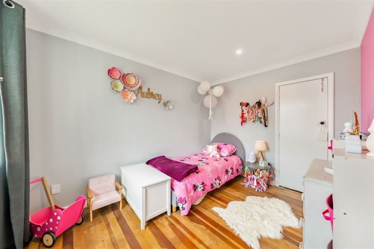 Photo of property in 35 Rimutaka Street, Trentham, Upper Hutt, 5018