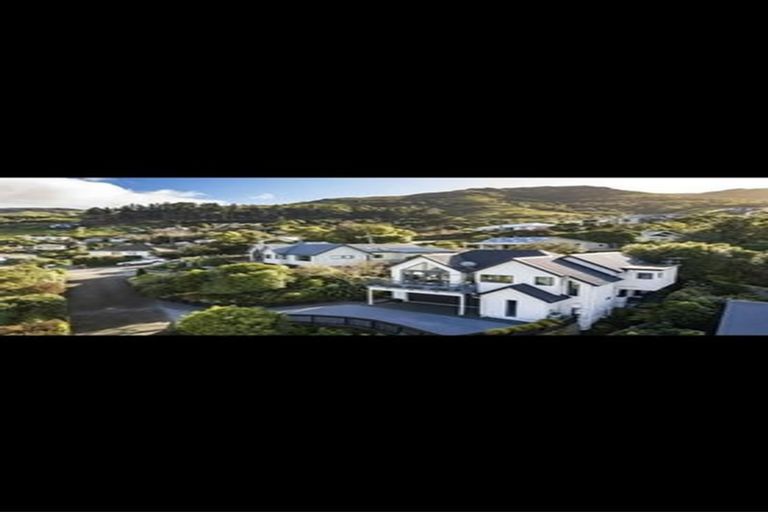 Photo of property in 26b Cornwall Road, Lyttelton, 8082